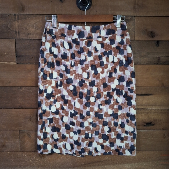 J.Crew Silk-Blend Abstract Pencil Skirt | Size 0 - Picture 1 of 5